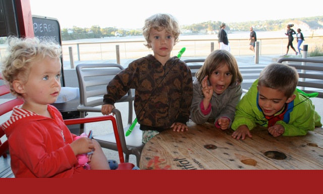 4 petits enfants